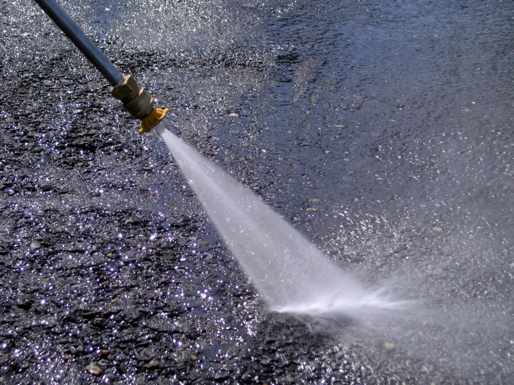 Expert Pressure Washing Services- mbmenterprise
